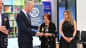 Nagrada majkama Srebrenice